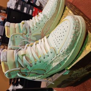 Jordan union Bephies for sale...EXCELLENT CONDITION..ONE WEAR